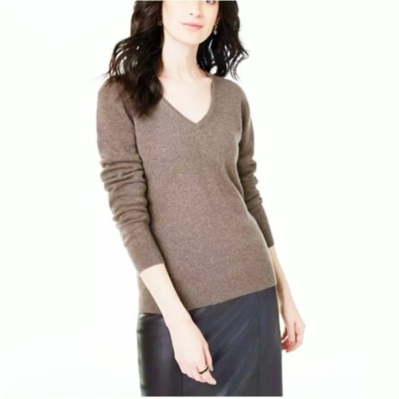 Charter Club Sweaters - Charter Club 2-ply 100% Cashmere sweater medium